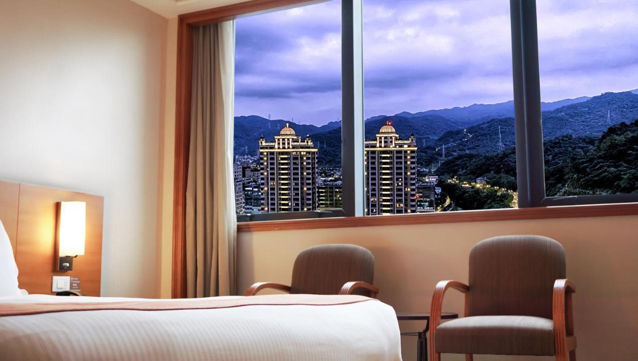 Hione Holiday Hotel Taipei Chambre photo
